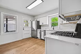 835 S Addison Ave, Villa Park, IL 60181 - Photo 5
