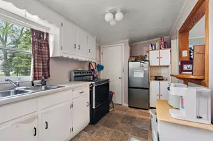 123 S Elm St, Manteno, IL 60950 - Photo 9