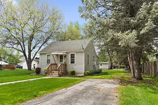 123 S Elm St, Manteno, IL 60950 - Photo 3
