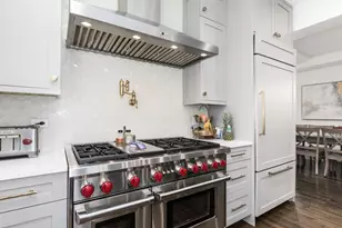 6826 N Osceola Ave, Chicago, IL 60631 - Photo 9