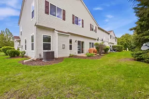 1814 Candlelight Cir, Montgomery, IL 60538 - Photo 25