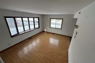 331 Somonauk St, Park Forest, IL 60466 - Photo 7