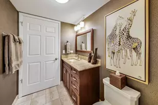 25 E Superior St, Chicago, IL 60611 - Photo 25