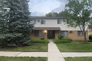 8311 Oak Leaf Dr, Woodridge, IL 60517 - Photo 1