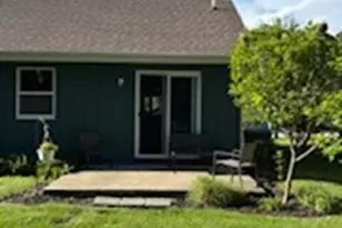 575 Elizabeth Dr, Coal City, IL 60416 - Photo 3
