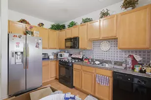 918 Oak Ridge Blvd, Elgin, IL 60120 - Photo 7