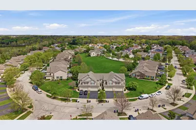 918 Oak Ridge Boulevard, Elgin, IL 60120 - Photo 27