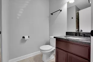 7222 W 83rd St, Bridgeview, IL 60455 - Photo 23
