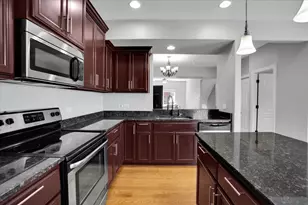 7222 W 83rd St, Bridgeview, IL 60455 - Photo 7