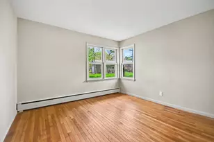 539 Lincoln St, Algonquin, IL 60102 - Photo 9