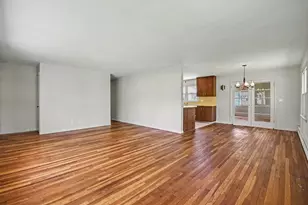 539 Lincoln St, Algonquin, IL 60102 - Photo 3