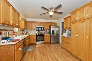 8306 169th St, Tinley Park, IL 60477 - Photo 9