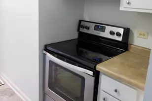 1119 S Curtis Ave, Kankakee, IL 60901 - Photo 9