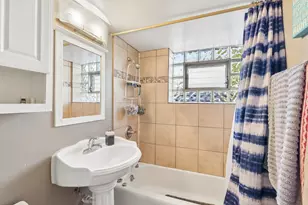 2730 N 74th Ct, Elmwood Park, IL 60707 - Photo 9