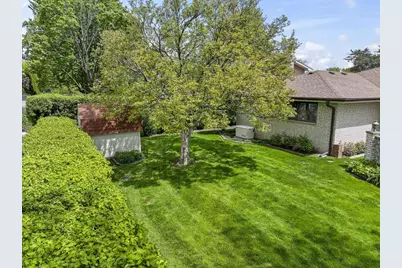 404 S Helena Avenue, Mount Prospect, IL 60056 - Photo 39