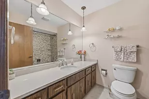 404 S Helena Ave, Mount Prospect, IL 60056 - Photo 31