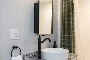 300 Division St, South Elgin, IL 60177 - Photo 13