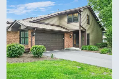 131 White Birch Lane, Westmont, IL 60559 - Photo 1