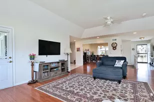 9209 Anthony Ln, Spring Grove, IL 60081 - Photo 3