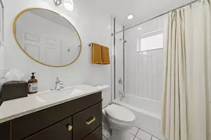 1623 W Grand Ave, Chicago, IL 60622 - Photo 9
