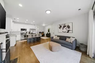 1623 W Grand Ave, Chicago, IL 60622 - Photo 5