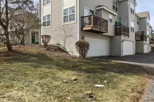 34314 N Barberry Rd, Round Lake Beach, IL 60073 - Photo 19