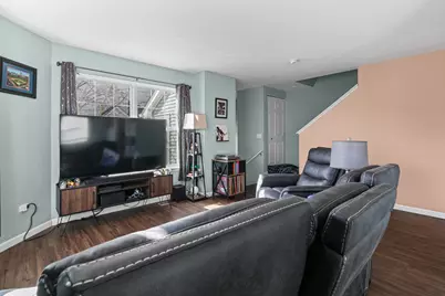 34314 N Barberry Road, Round Lake Beach, IL 60073 - Photo 11