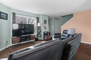 34314 N Barberry Rd, Round Lake Beach, IL 60073 - Photo 11