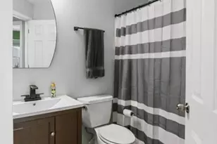 34314 N Barberry Rd, Round Lake Beach, IL 60073 - Photo 17