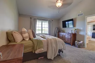24335 Fulfs Rd, Sterling, IL 61081 - Photo 9