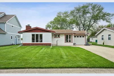 1028 Cherokee Place, Lemont, IL 60439 - Photo 1