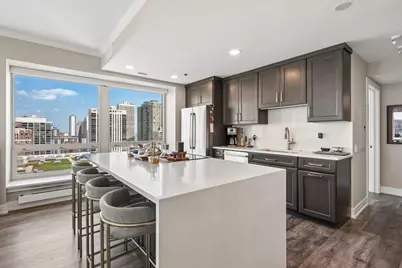 57 E Delaware Place #1805, Chicago, IL 60611 - Photo 3