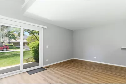 1324 Queensgreen Circle, Naperville, IL 60563 - Photo 5