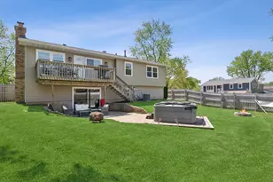 224 E Cedarwood Ct, Palatine, IL 60067 - Photo 19