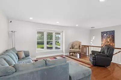 224 E Cedarwood Court, Palatine, IL 60067 - Photo 7