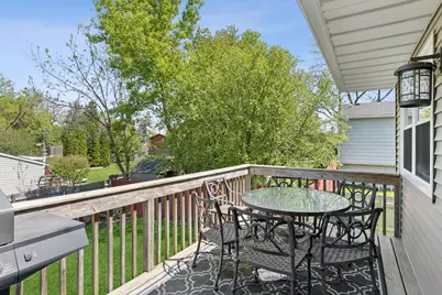 224 E Cedarwood Court, Palatine, IL 60067 - Photo 17