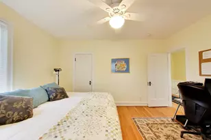 940 W Grant Dr, Des Plaines, IL 60016 - Photo 37