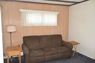 940 W Grant Dr, Des Plaines, IL 60016 - Photo 27
