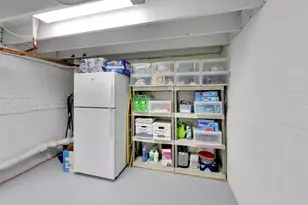 940 W Grant Dr, Des Plaines, IL 60016 - Photo 55