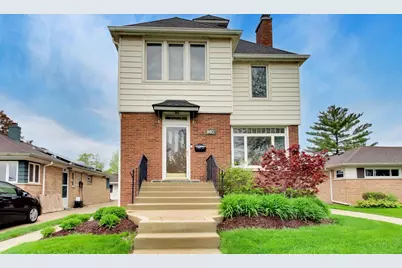940 W Grant Drive, Des Plaines, IL 60016 - Photo 1