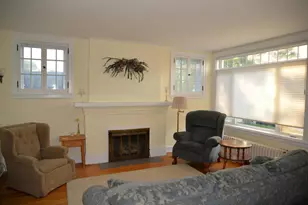 940 W Grant Dr, Des Plaines, IL 60016 - Photo 11