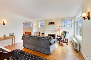 940 W Grant Dr, Des Plaines, IL 60016 - Photo 7