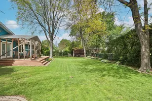 218 E Nerge Rd, Roselle, IL 60172 - Photo 27