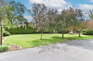 218 E Nerge Rd, Roselle, IL 60172 - Photo 31