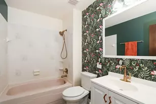 218 E Nerge Rd, Roselle, IL 60172 - Photo 23