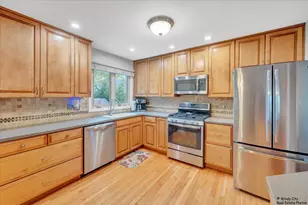 26 Washtenaw St, Algonquin, IL 60102 - Photo 5