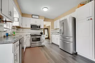 8218 170th St, Tinley Park, IL 60477 - Photo 9