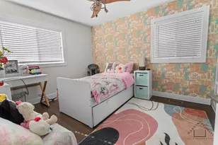 575 Olive St, Hoffman Estates, IL 60169 - Photo 17