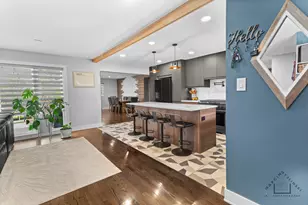 575 Olive St, Hoffman Estates, IL 60169 - Photo 11