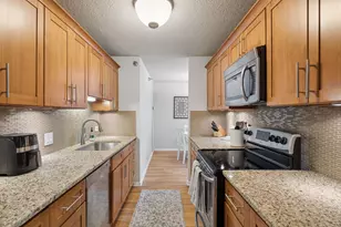 440 N McClurg Ct, Chicago, IL 60611 - Photo 7